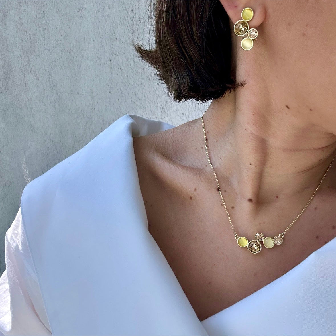 Pearlia 14k Rhodium Plated Necklace