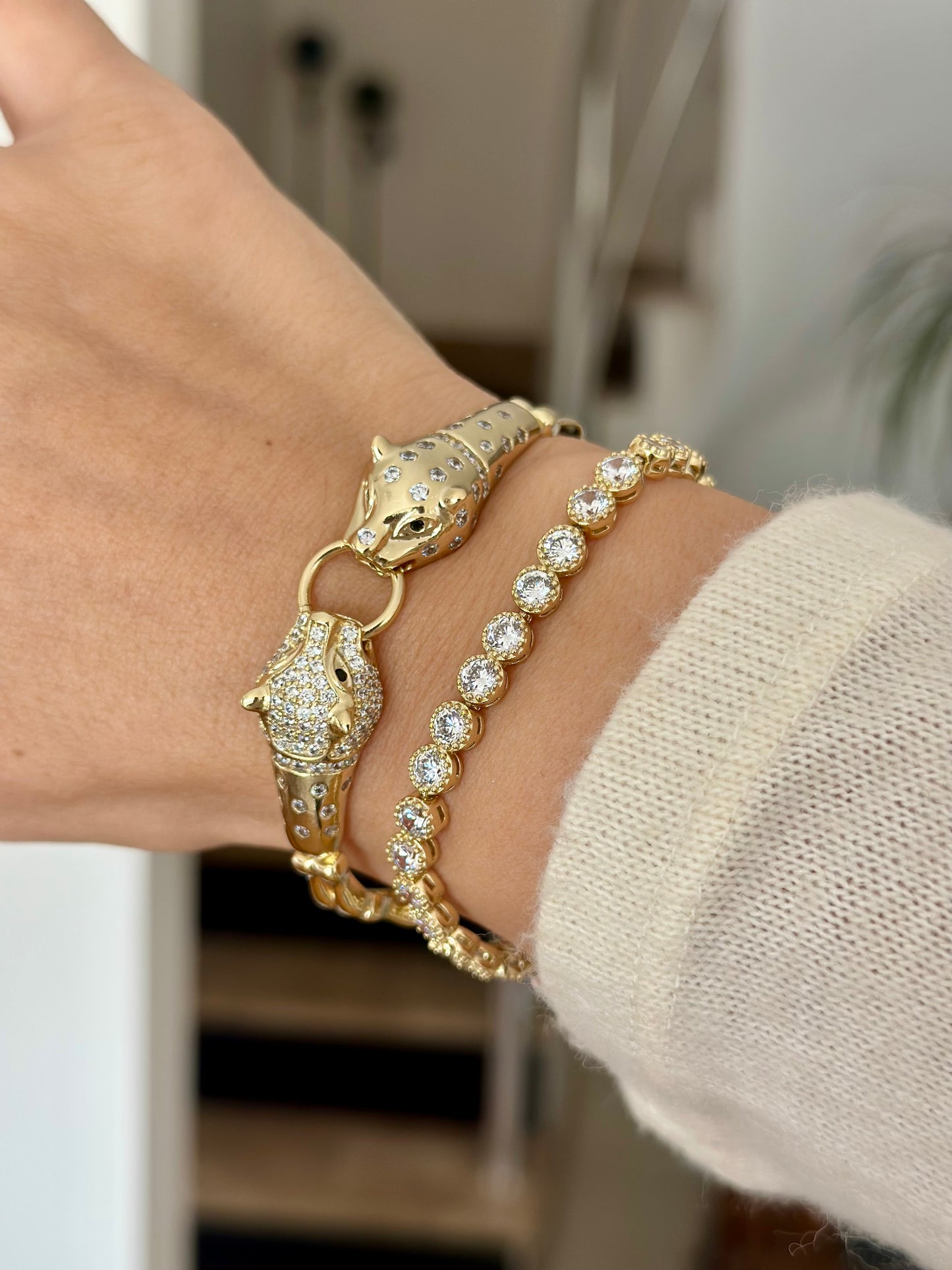 Diva 14k Rhodium Plated Bracelet