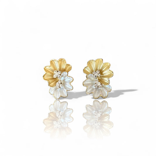 Desire Beyaz 14k Rengi Rodyum Kaplama Küpe