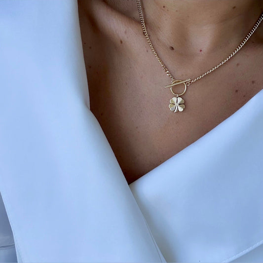 Yonca 14k Rengi Rodyum Kaplama Kolye