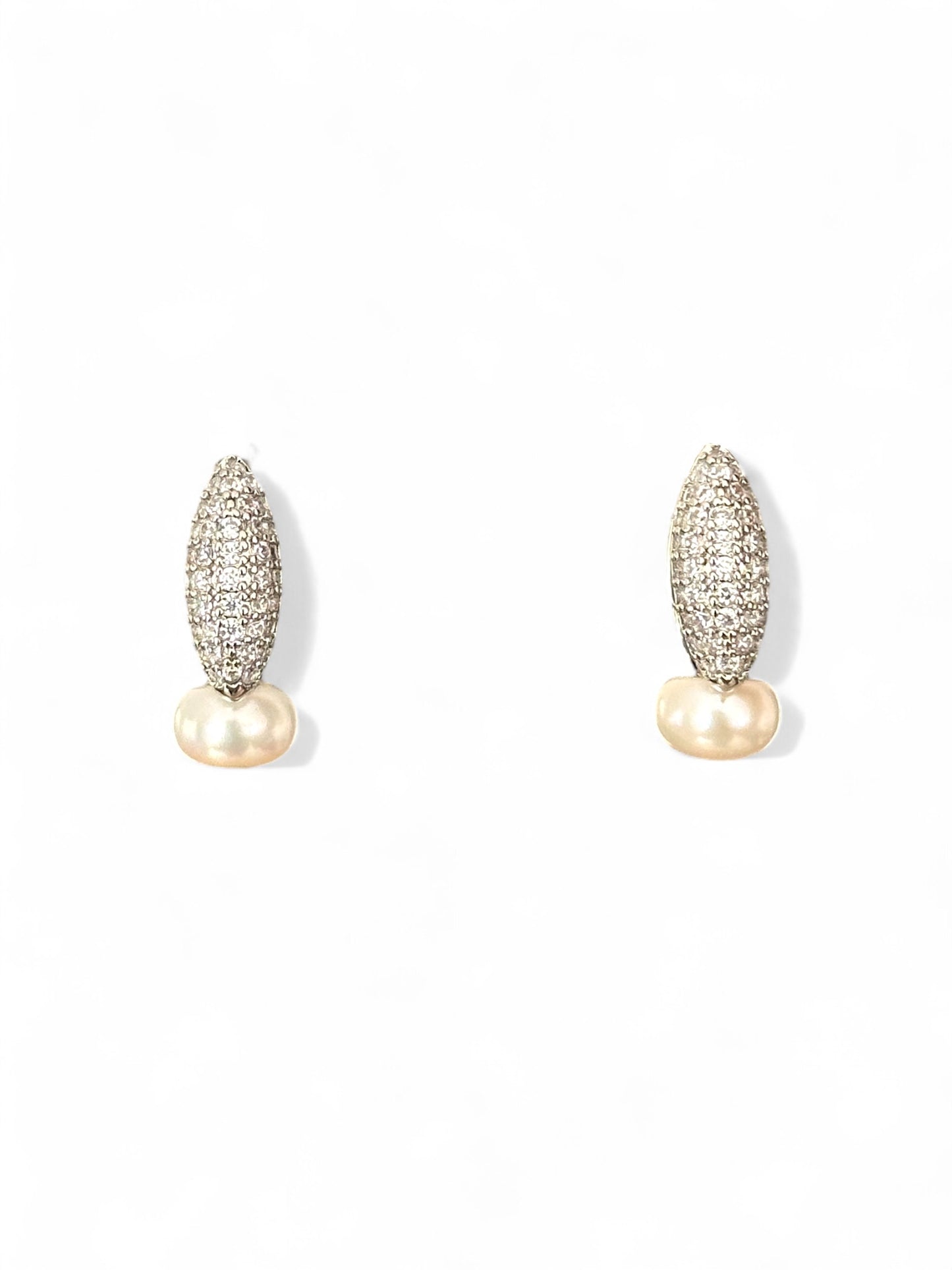 Lina Pearl Dangle Earrings