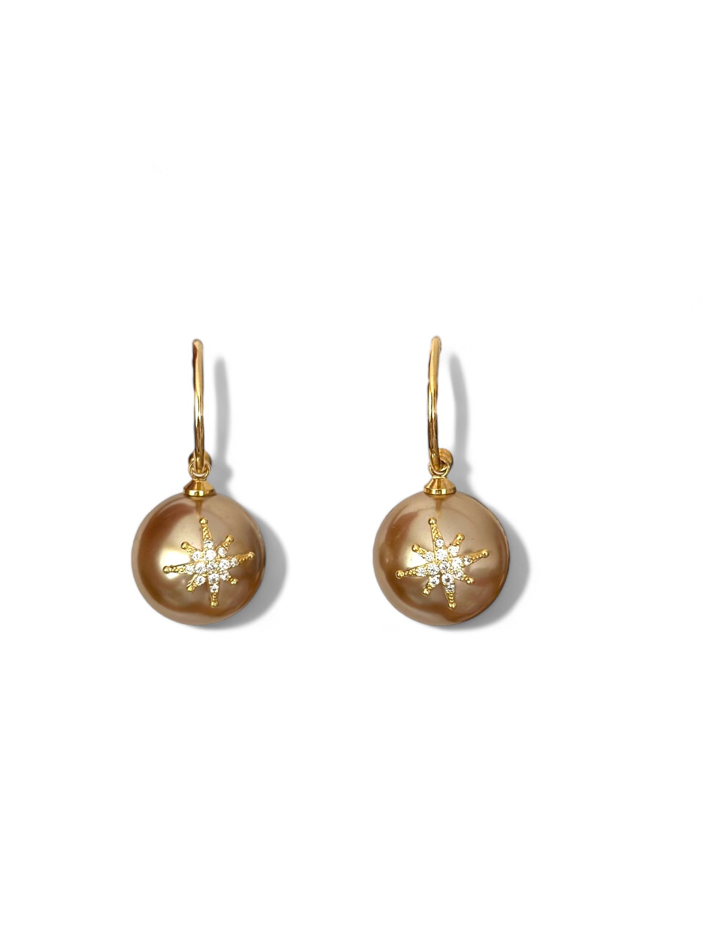 Lustrous Pearl Sallantılı Küpe
