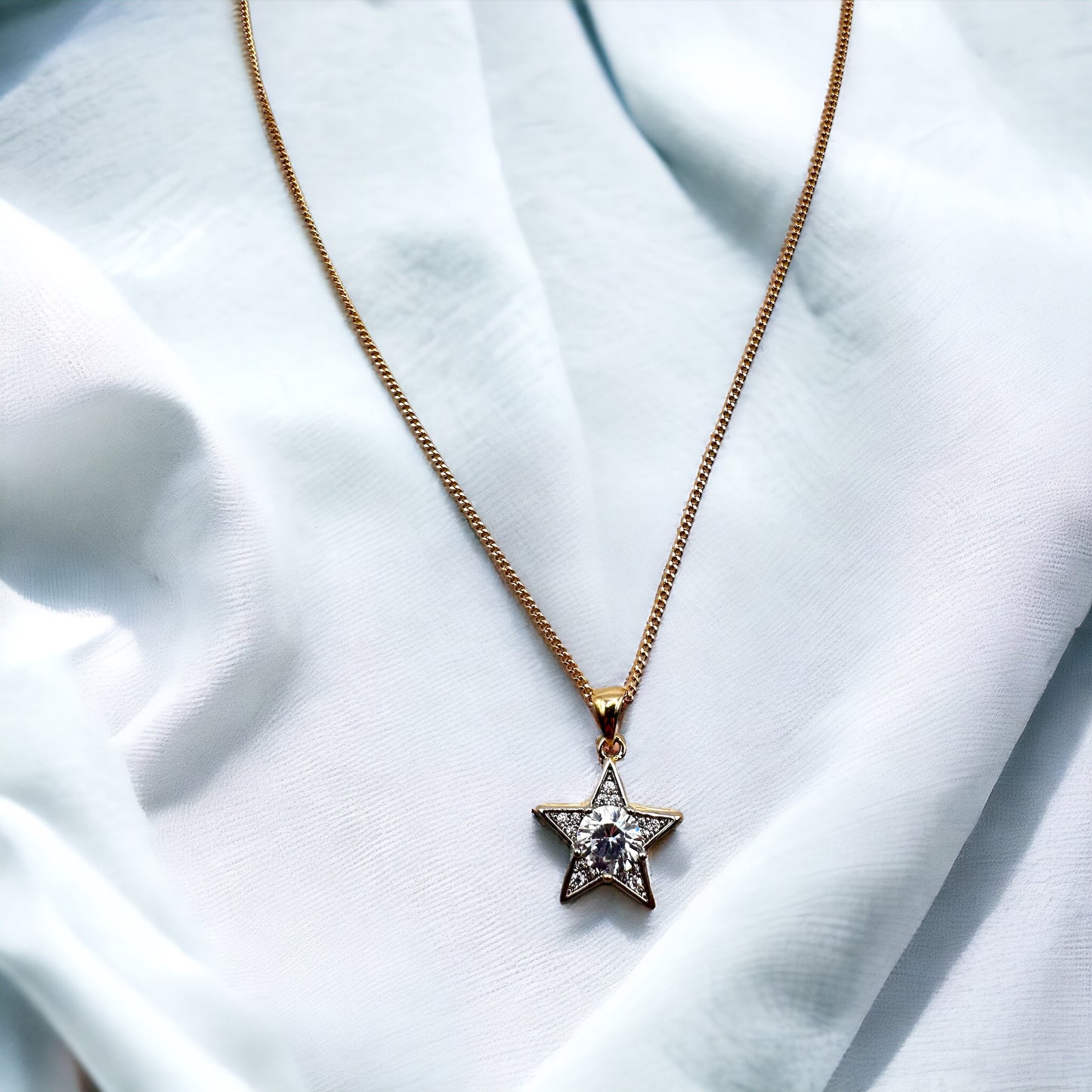 Star Rose 18K Rhodium Plated Necklace