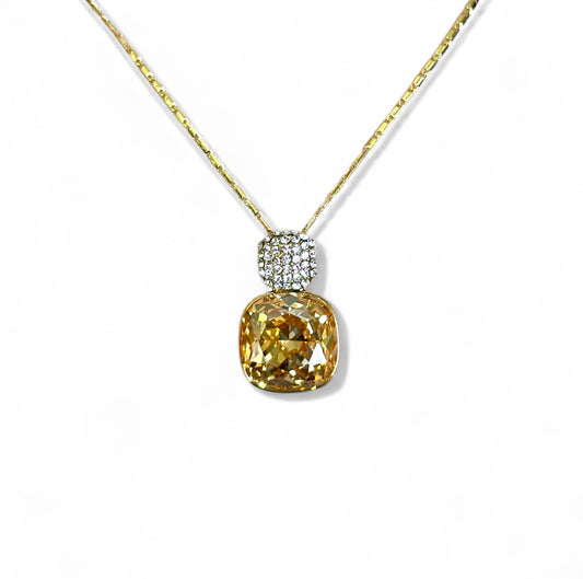 Kelly 14K Rodyum Kaplama Swarovski Taşlı Kolye