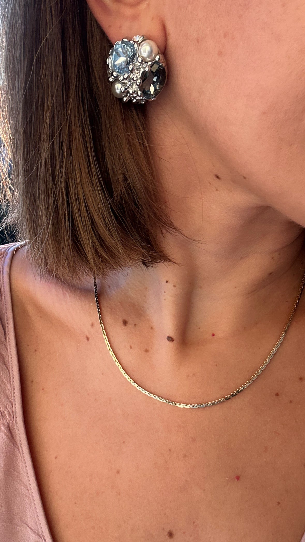 Anna Gümüş Rengi Rodyum Kaplama Küpe