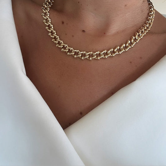 Liora 14k Rengi Rodyum Kaplama Kolye