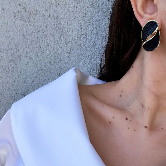 Elise 14k Rengi Siyah Rodyum Kaplama Küpe