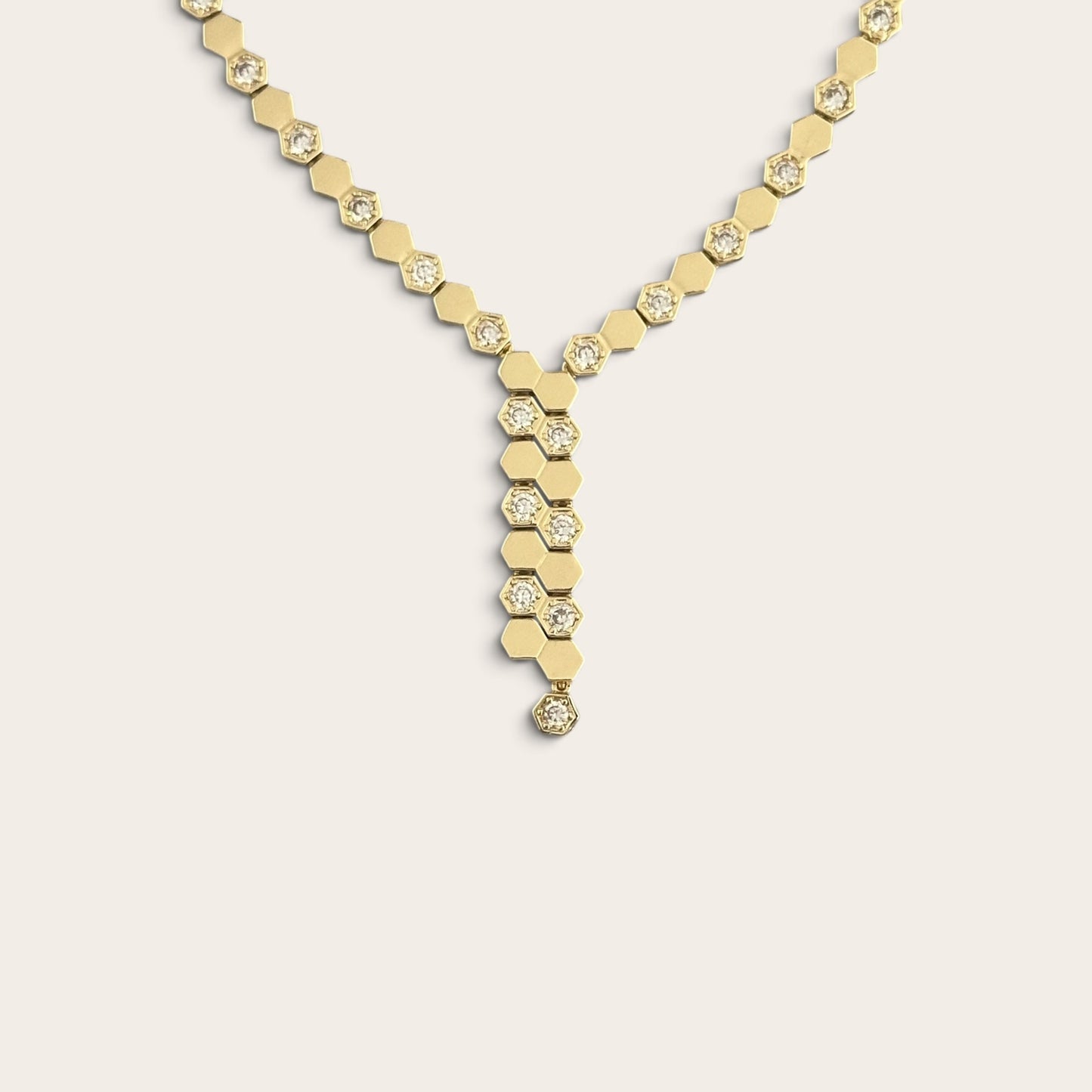 Bee 14k Rengi Rodyum Kaplama Kolye