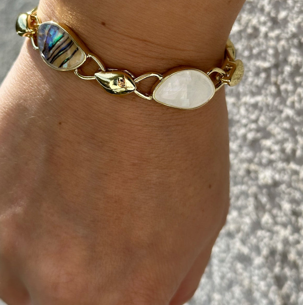 Lapearl 14K Rhodium Plated Bracelet