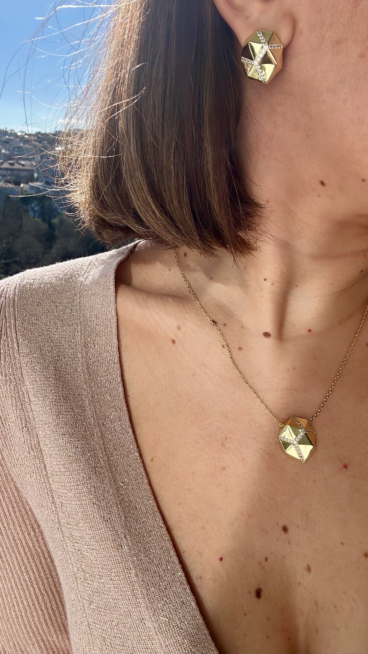 Venus 14k Rengi Rodyum Kaplama Küpe