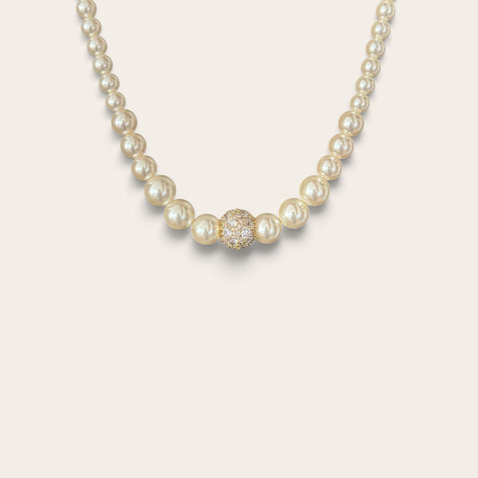 Queen 14k Rodyum Kaplama Kolye