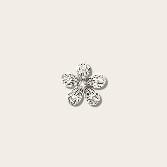 Flower Gümüş Rengi Broş