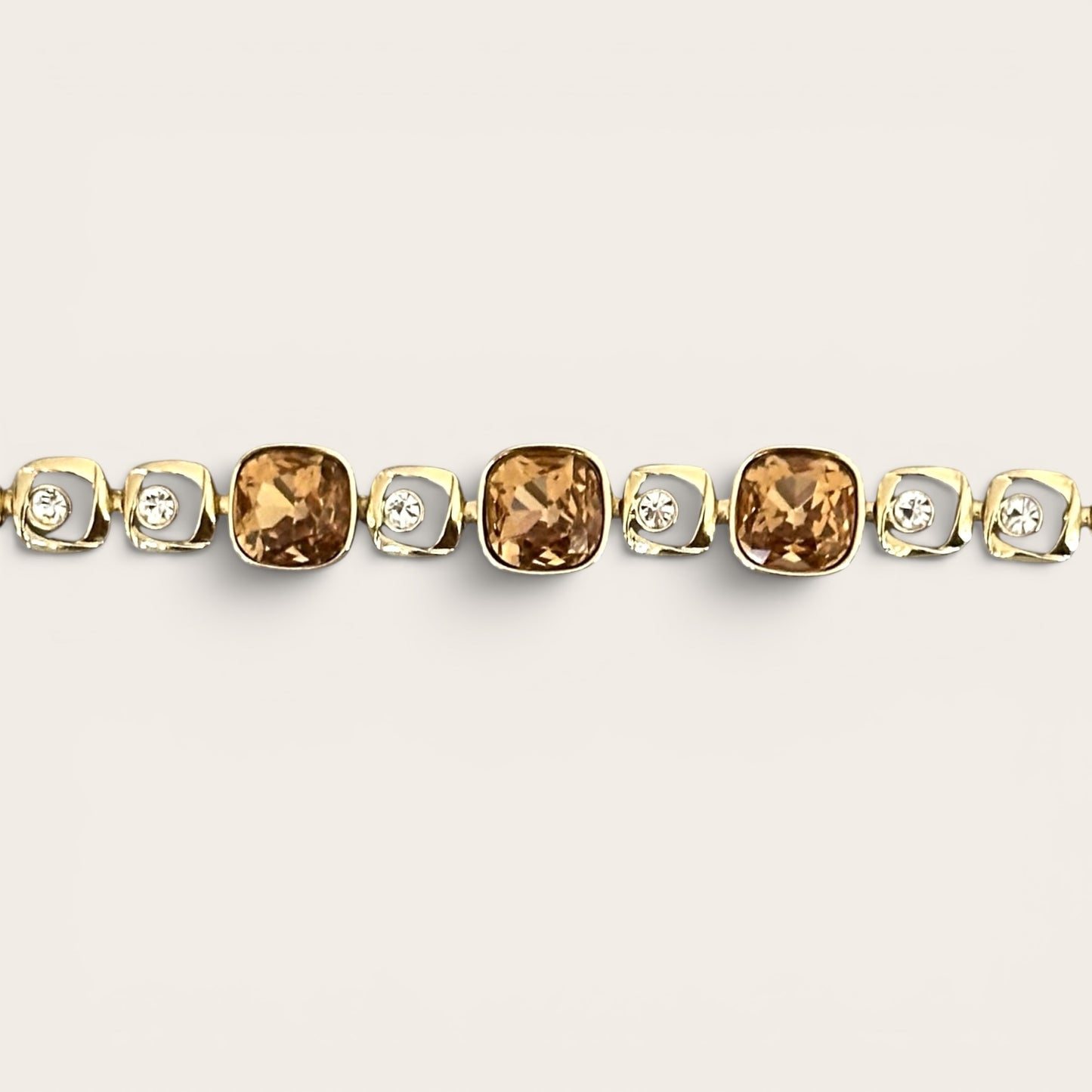 Devvy 14K Rhodium Plated Bracelet