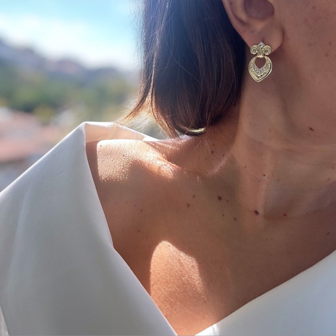 Allis 14k Rengi Rodyum Kaplama Küpe